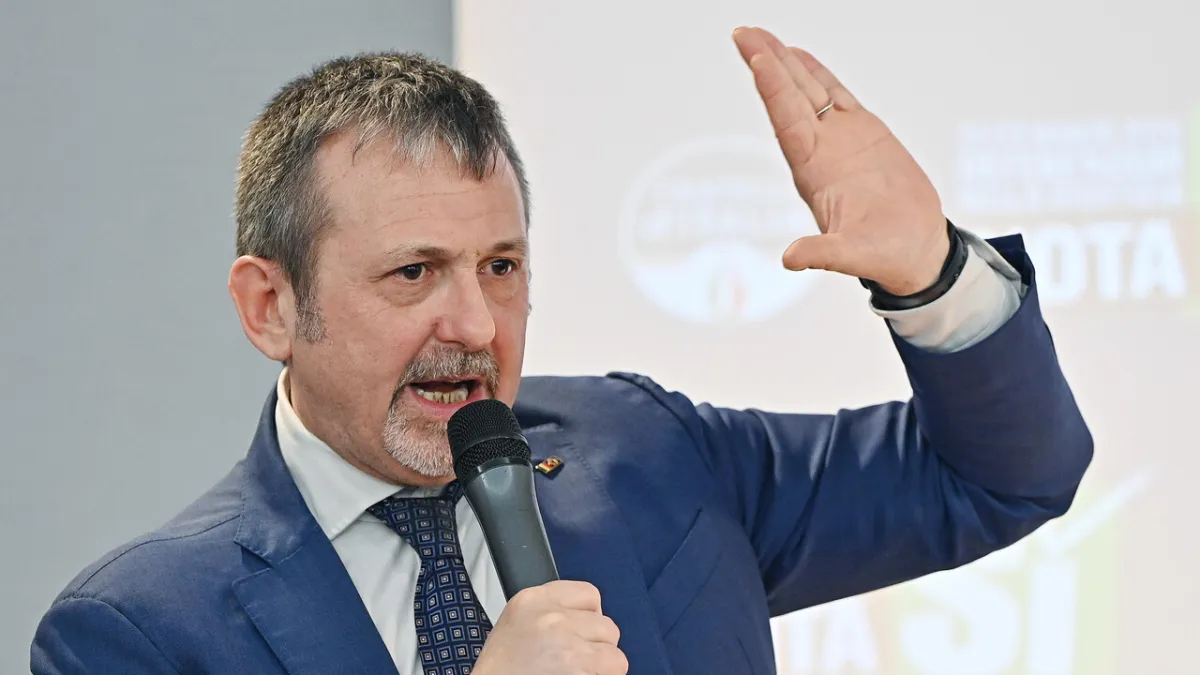 Skandal Chat Delmastro: Sidang Tertunda, Parlemen Italia Berpolemik Sengit