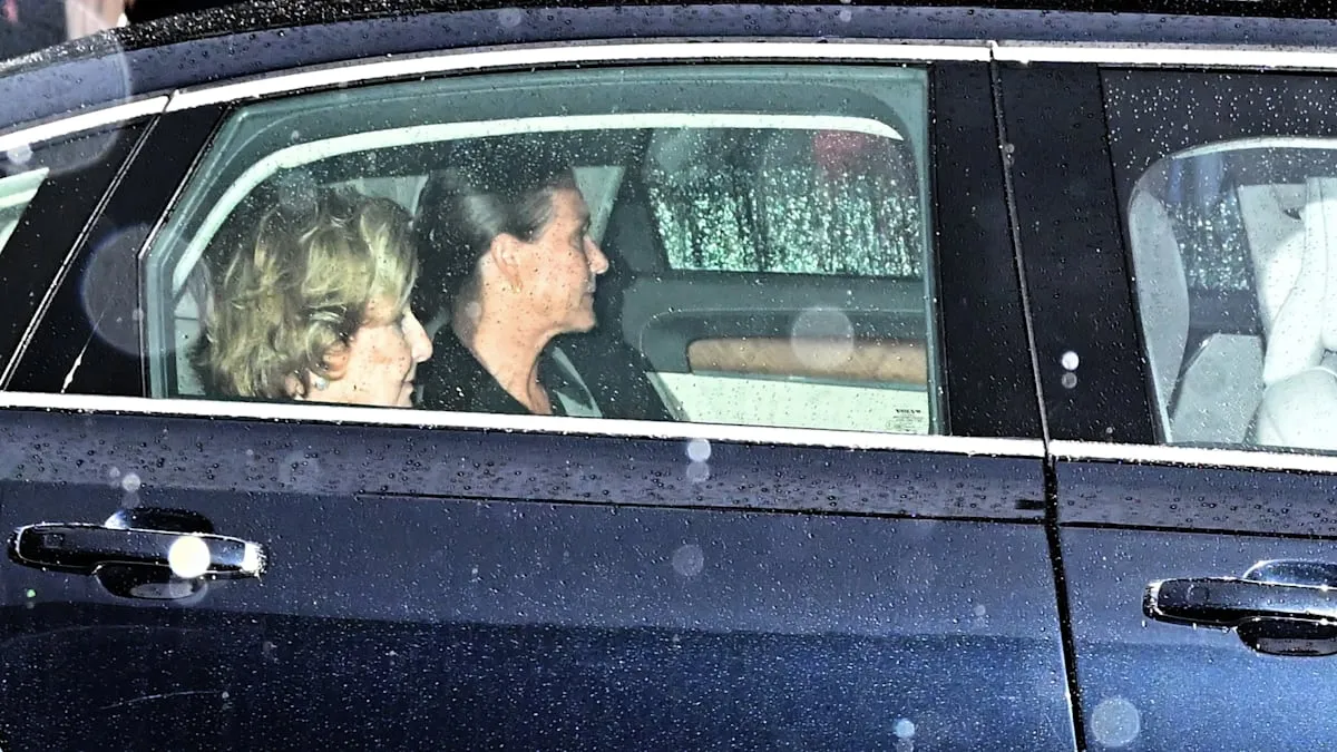 Skandal Epstein Bayangi Takhta Norwegia: Masa Depan Mette-Marit Diujung Tanduk?