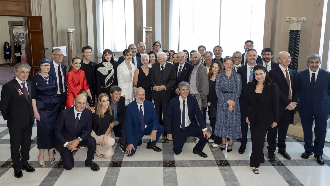 Panggung Roma Gempar: Bintang Italia Rayakan Delapan Dekade Republik!