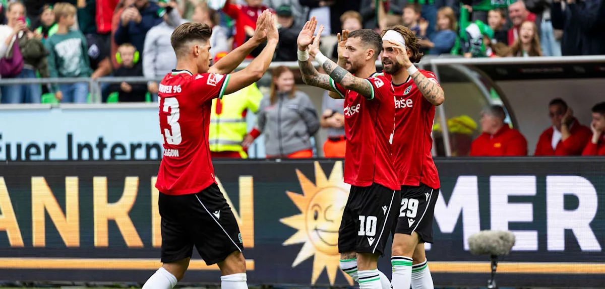 Hannover 96 Shakes Bundesliga 2, Sandro Wagner Takes Control!