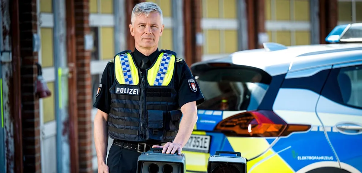 Polisi Hamburg Berang: 'Sapi Suci' Mobilitas Jerman Lahirkan Agresi Jalanan