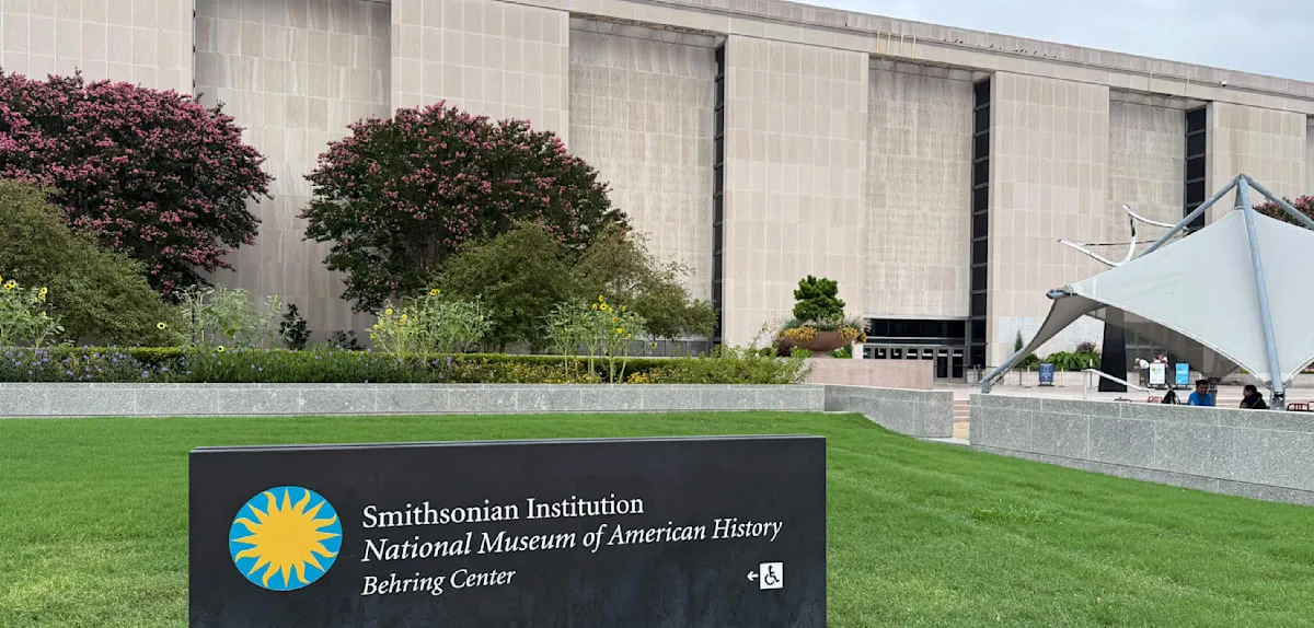 Trump Desak Label 'Fakta Palsu' di Museum Sejarah Nasional AS