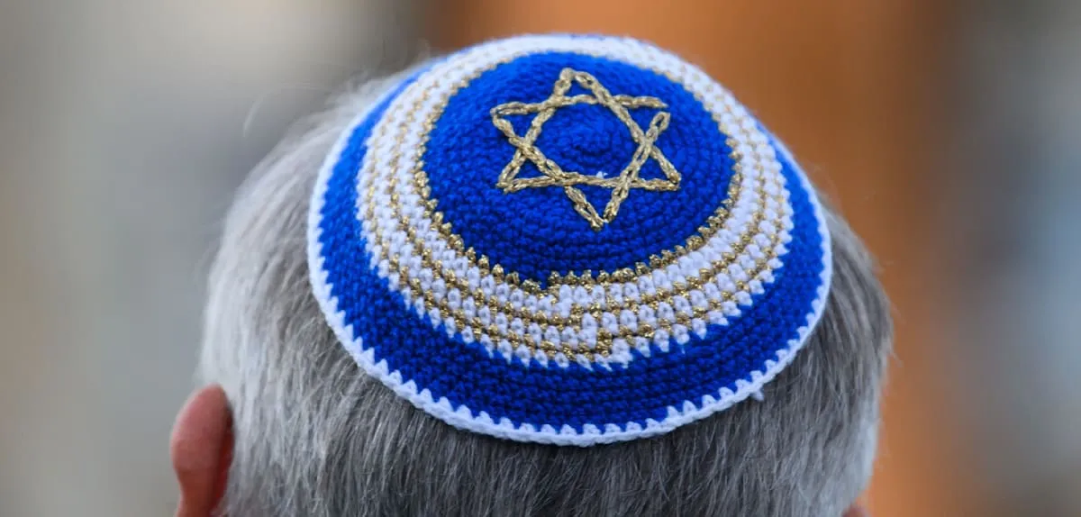 Irlandia Diguncang: Antisemitism Mengakar, Komunitas Yahudi Hadapi Kehidupan Penuh Ketakutan