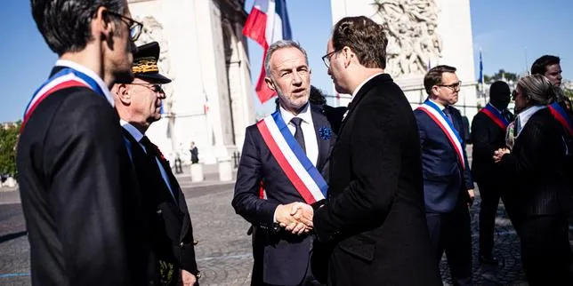 Skandal Kekerasan Periskolah Paris: Wali Kota Serukan Reformasi Sistem!