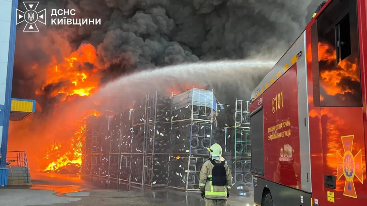 Tragedi Kiev: Serangan Drone Rusia Tewaskan 37 Orang, Gudang Hangus
