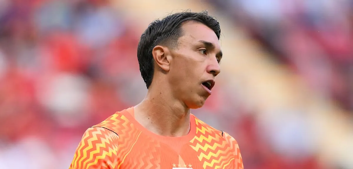 Muslera Menghukum Diri Sendiri: Tangisan Kiper Uruguay Usai Gugur Piala Dunia 2026
