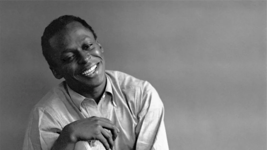 Seabad Miles Davis: Legenda Jazz Abadi yang Melampaui Batas Genre