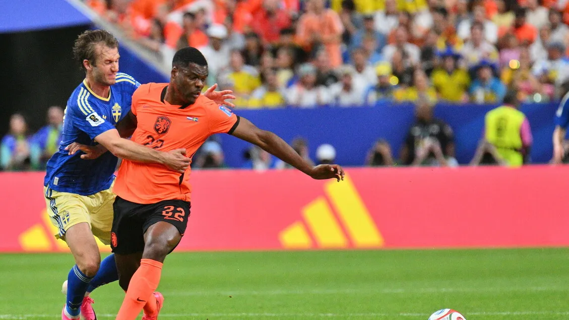 Belanda Bangkit Perkasa, Redam Swedia Dua Gol Tanpa Balas