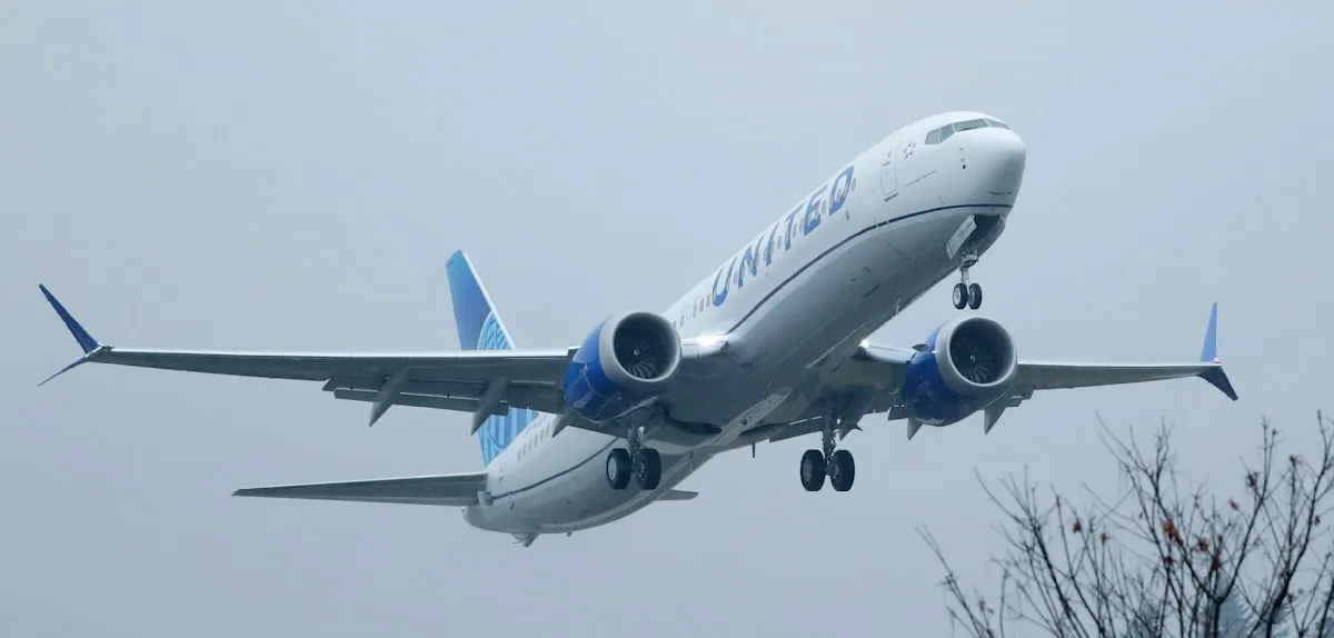 Sinyal 'Bombe' Bluetooth Gegerkan Penerbangan Atlantik: United Airlines Putar Balik Darurat