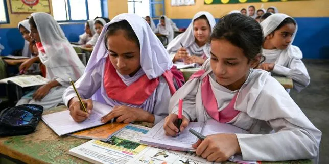 UNICEF: Bencana Iklim Lumpuhkan Pendidikan 171 Juta Anak Global Sepanjang 2025