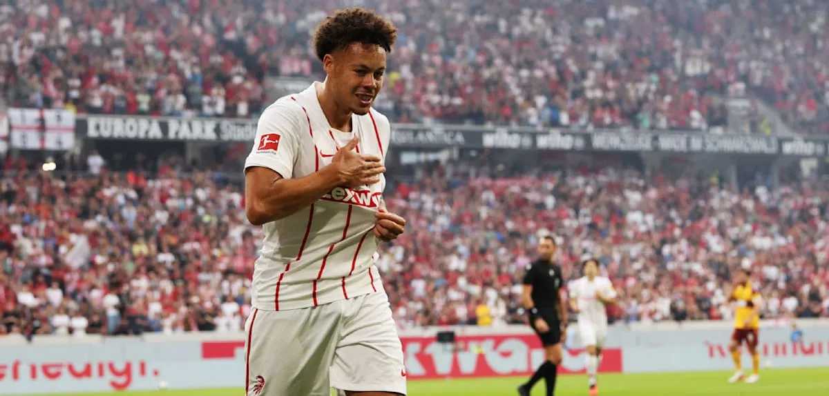 Pesta Gol Freiburg: Scherhant Gemilang, Backhaus Gagal Hentikan Motherwell