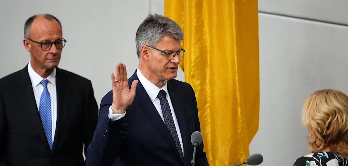 Drama Kabinet Jerman: Schnieder Tolak Bertemu Kanzler Merz!