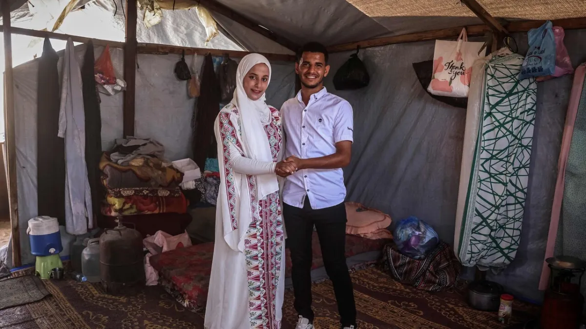 Gaza Bersaksi: Cinta Bersemi di Tenda Pengungsian, Melawan Suramnya Realita
