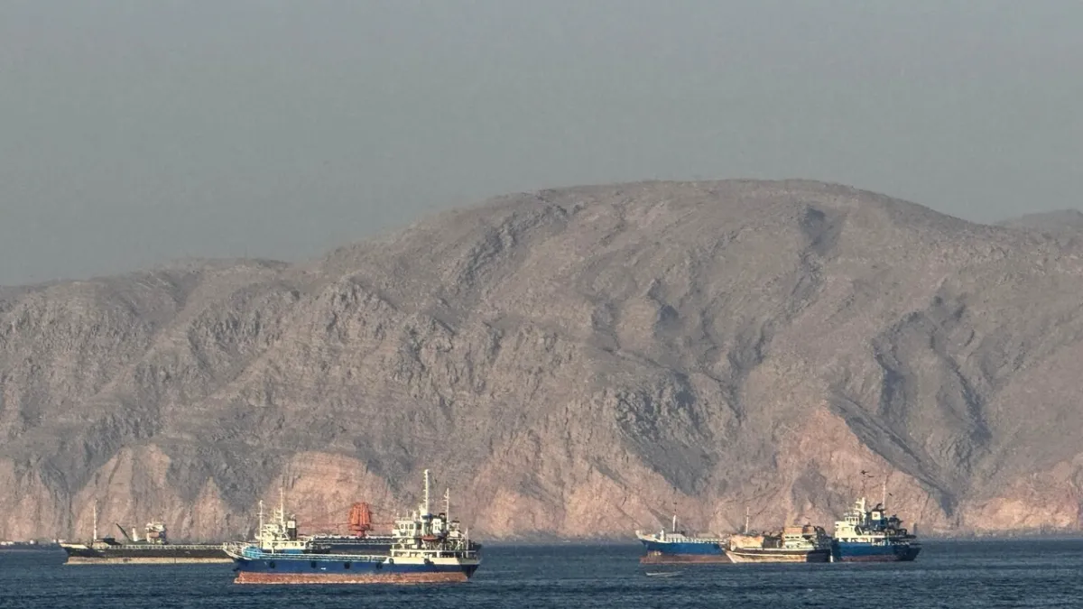 Missile Strikes UAE Ship in Hormuz: Global Strait Blockade Threat Looms!