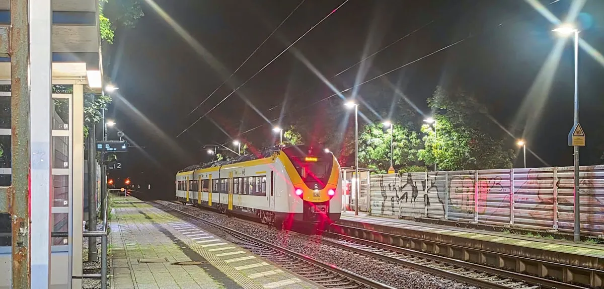 German Train Violence: Employee Thrown, Assailant Free, Union Outraged