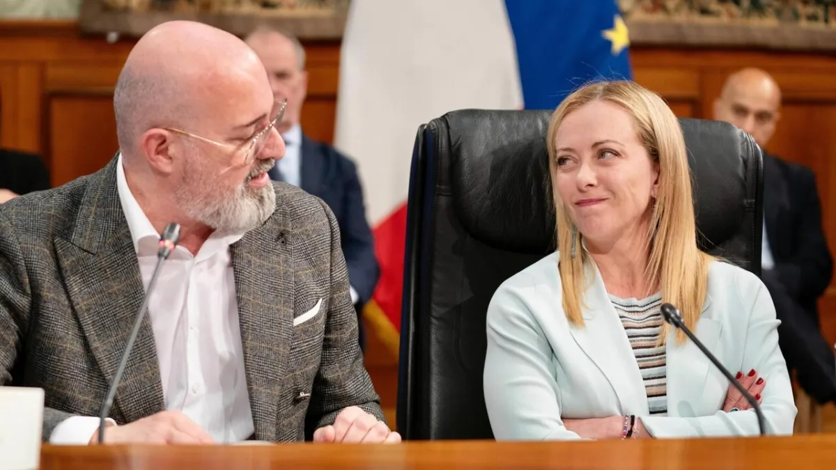 Bonaccini Guncang Politik Italia: 'Pemilih Kanan Bodoh' Picu Badai