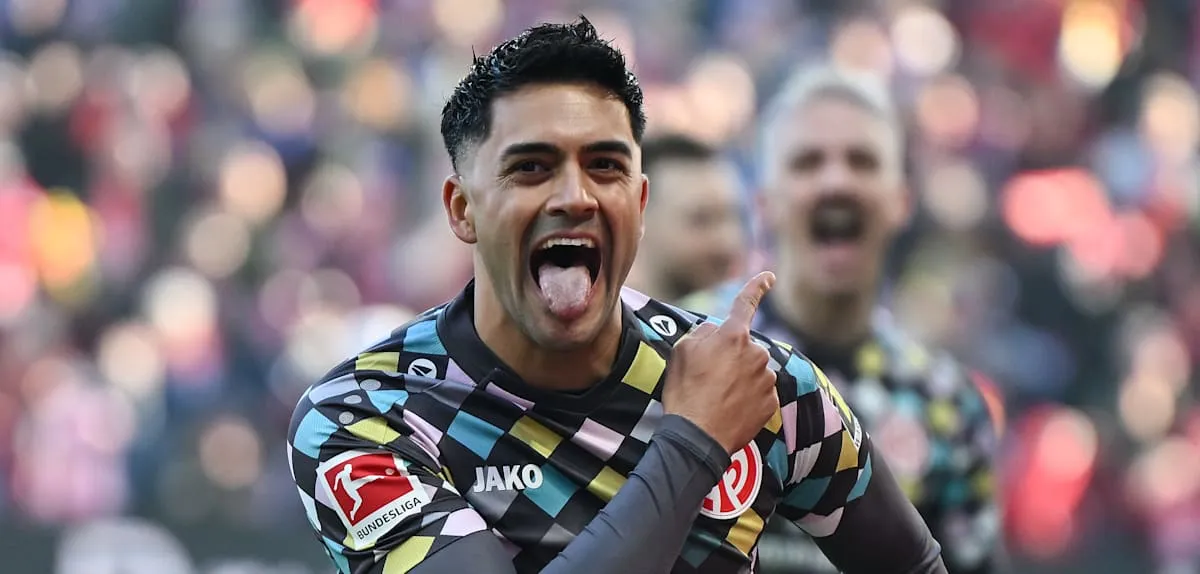 Nadiem Amiri Setia di Mainz: Lautan Sorak Sambut Keputusan Krusial