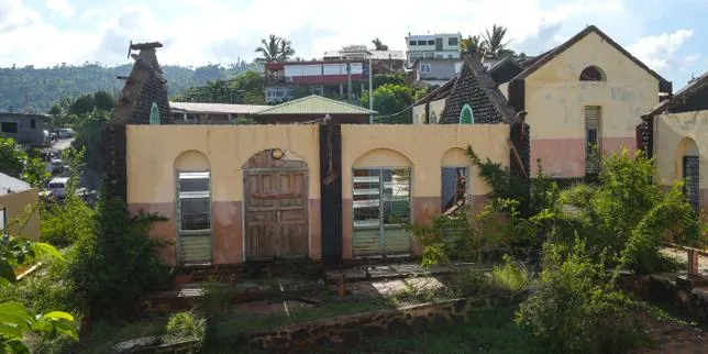 Mayotte School Chaos: Unrepaired Buildings, Hole-Riddled Ceilings Post-Cyclone