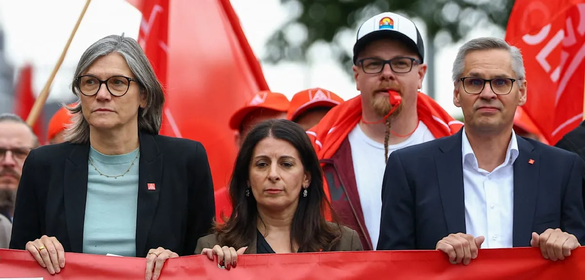 VW Recession Threat: Job Cut Conflict Erupts, Half of Models Face Extinction