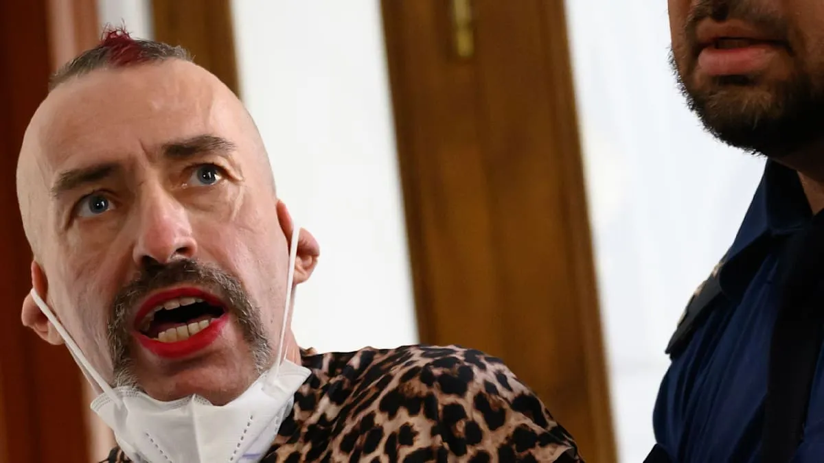 Neonazi Jerman Buronan Terjebak: Ekstradisi Ancam Nyawa di Penjara Pria 2026