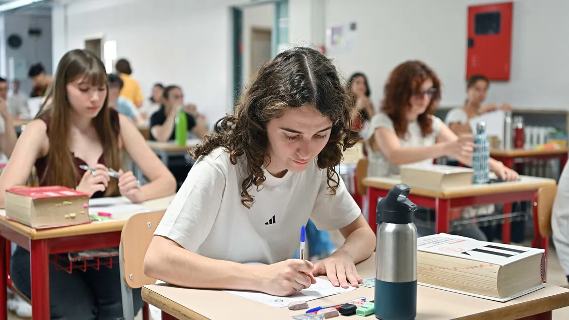 Geger Ujian Nasional Italia 2026: Mahasiswa Ungkap Bobrok Sistem Evaluasi