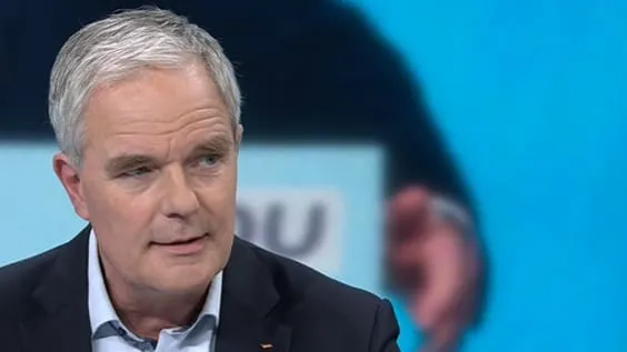 Berlin's Political Storm: Mayor Wegner Accused of Being Target of Personal Vendettas