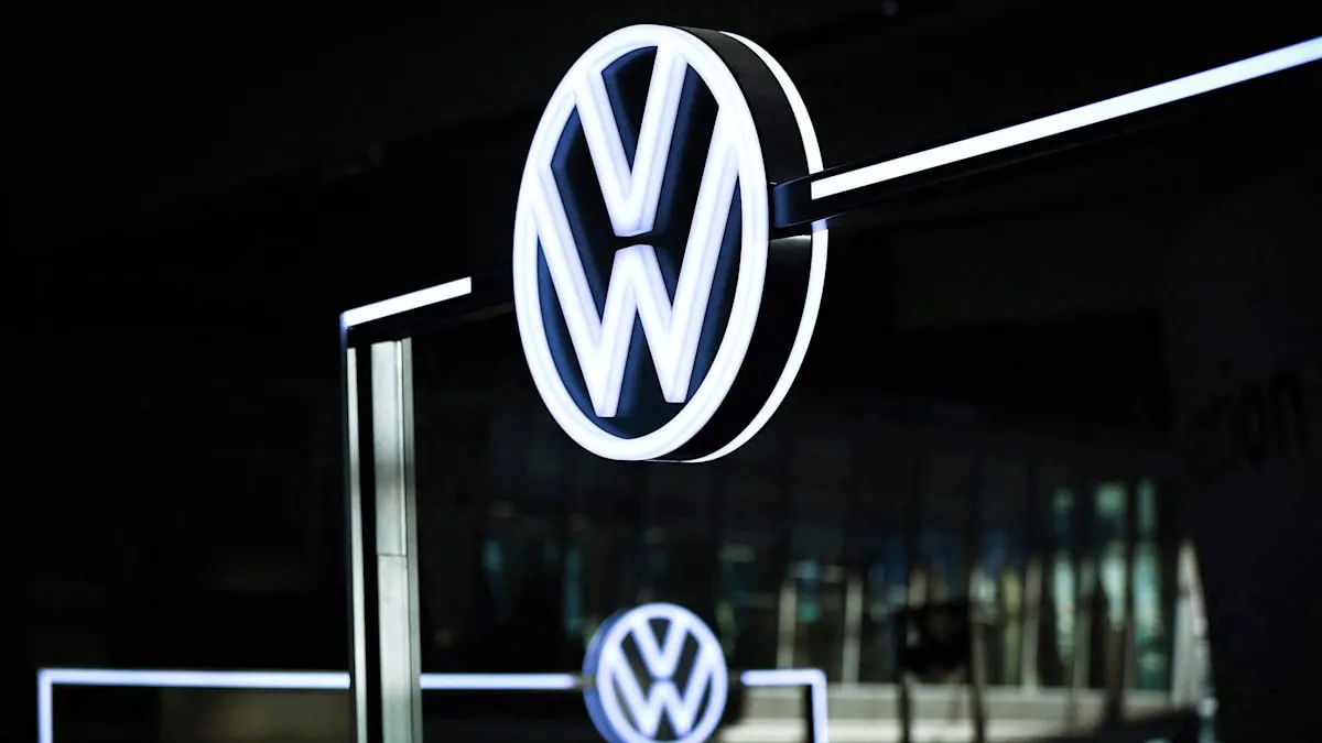 VW Pangkas Ratusan Ribu Pekerja, Guncang Kekuatan Industri Otomotif Global?