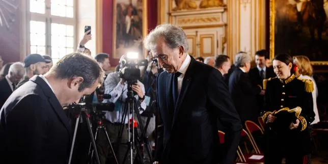 Inovasi Prancis: Institut Bernard Arnault Siap Rebut Supremasi Kecerdasan Buatan