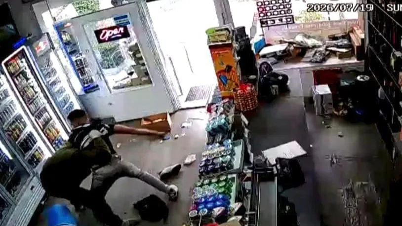 Detik-detik Heroik di Bremen: Penjaga Kios Lumpuhkan Perampok Bersenjata Api