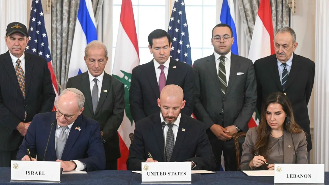 Terobosan Israel-Lebanon di Washington: Netanyahu Targetkan Iran, Hormuz Memanas