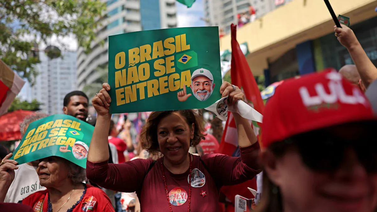 Brazil Heats Up: Classic Lula-Bolsonaro Battle Divides Nation Ahead of 2026 Election