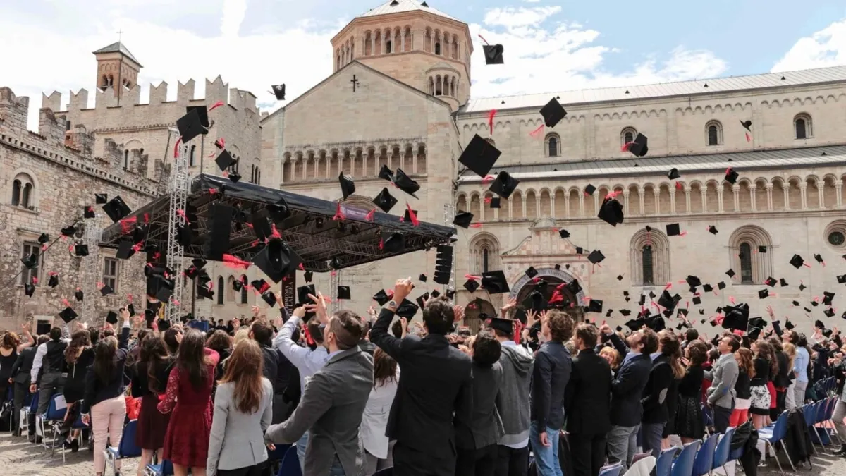 Istat: Selatan Italia Dihantam Migrasi Otak, 150.000 Sarjana Pergi!
