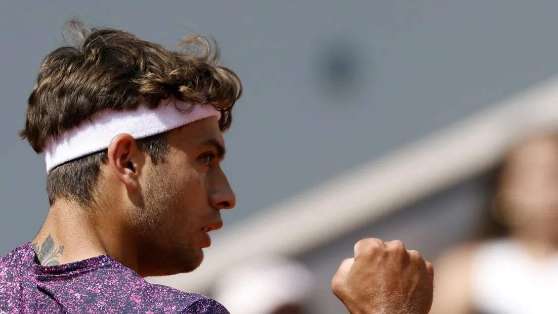 Azzurri Menggila: Cobolli Dominasi Roland Garros 2026, Asa Italia Membara