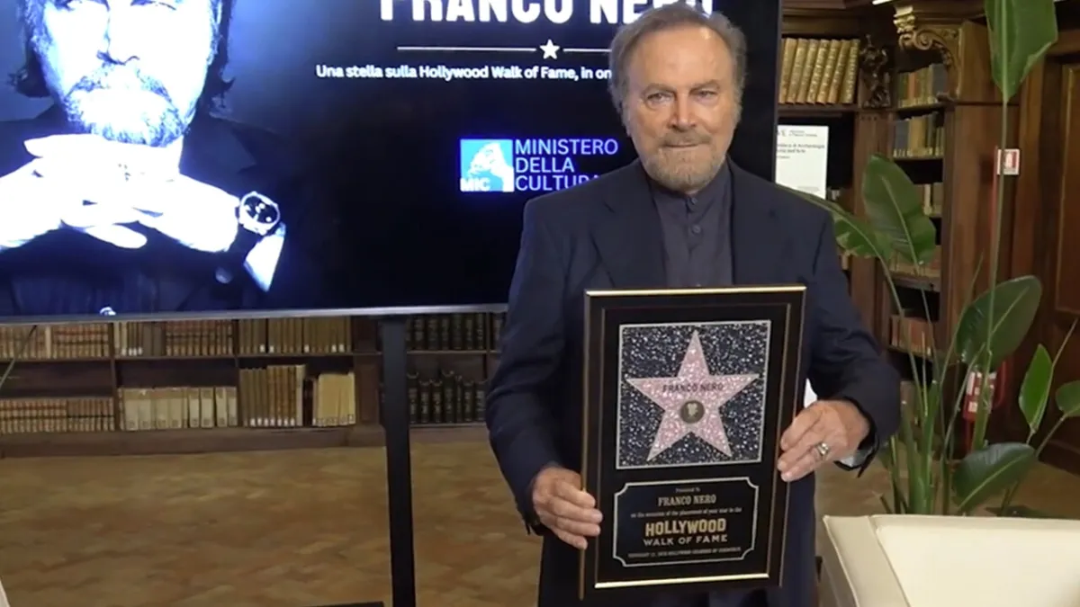 Aktor Legendaris Franco Nero Tersentuh Bintang Walk Of Fame, Italia Justru Acuh?