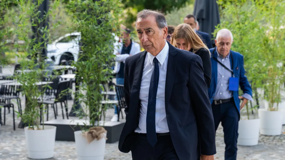 Milan Mayor Sala Forced to Close Schools Amid Delayed Decree Approval