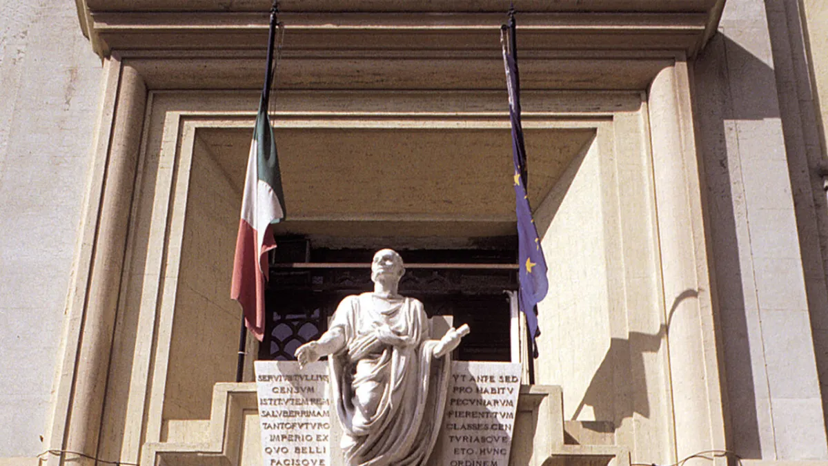 Italian Consumer and Business Confidence Soars, Construction Sector Falters