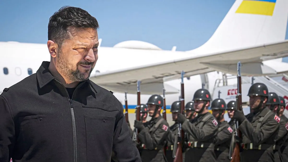 Ukraine’s Power Storm: Zelenskyy Trapped in Elite Military Conflict