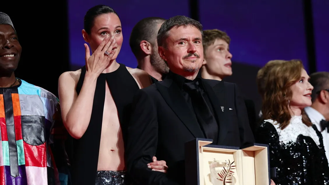 Cannes Bergemuruh: 'Fjord' Raih Palma D'Oro, Sutradara Zvyagintsev Tantang Putin