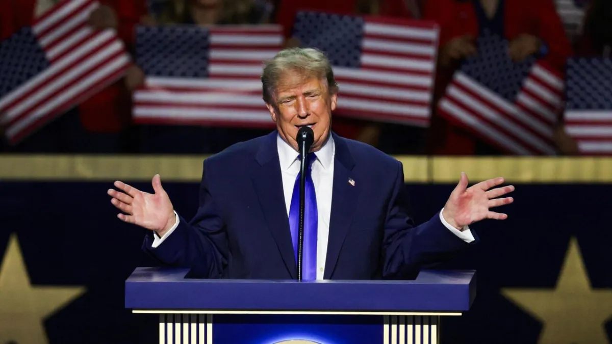 Trump Guncang Dallas: Janjikan $5.000 Per Warga, Ancaman Keamanan Jelang Midterm