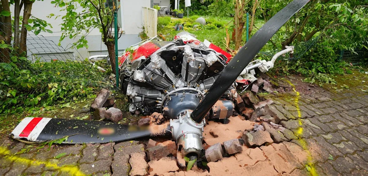 Horor Langit Mannheim: Dua Tewas Saat Pesawat Ringan Hantam Permukiman