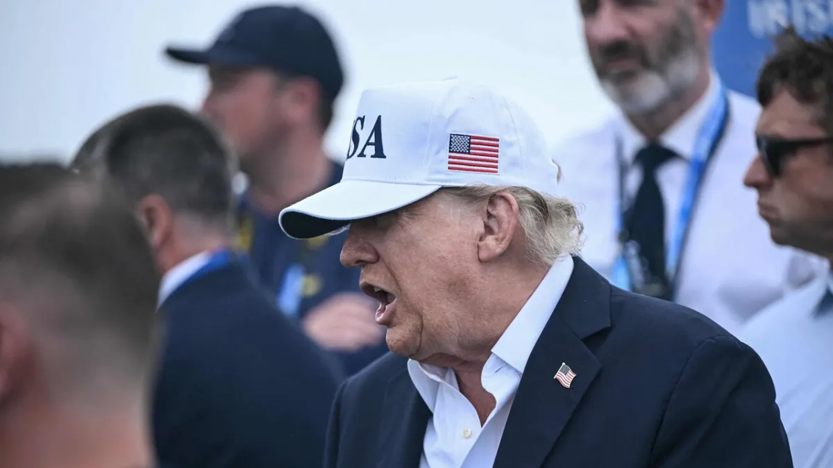 Real Threat! AI Could Control Internet Within a Year, Trump Dismisses