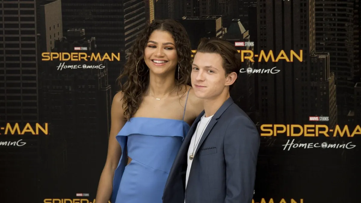 Hollywood's New Strategy: Fashion Becomes Key Weapon for Film Promotion 2026
