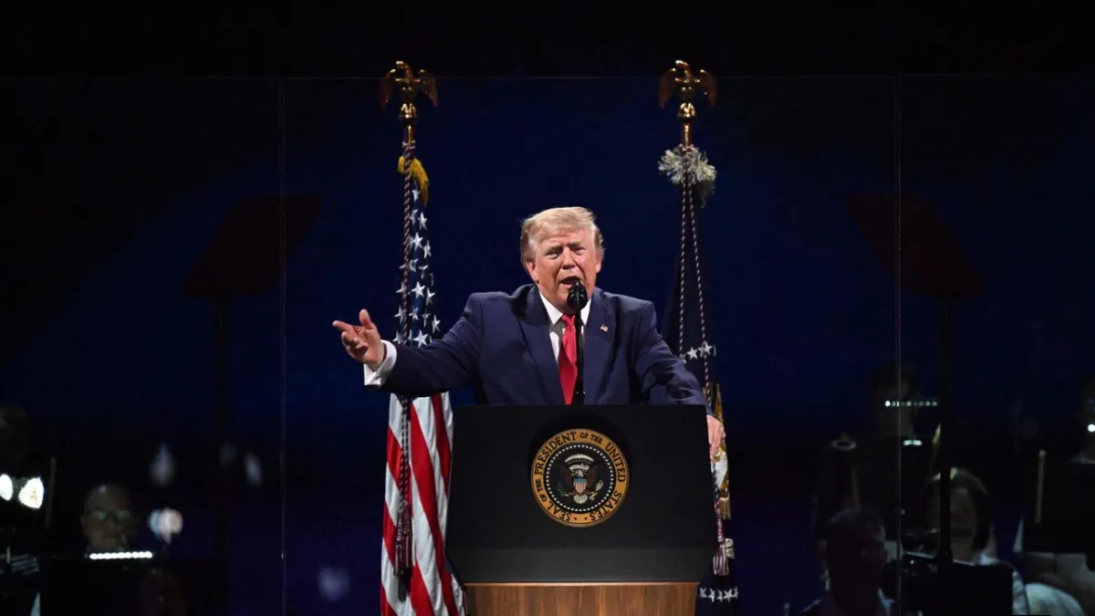 Trump Gemparkan Perayaan 4 Juli 2026: Komunisme Takkan Berkuasa!