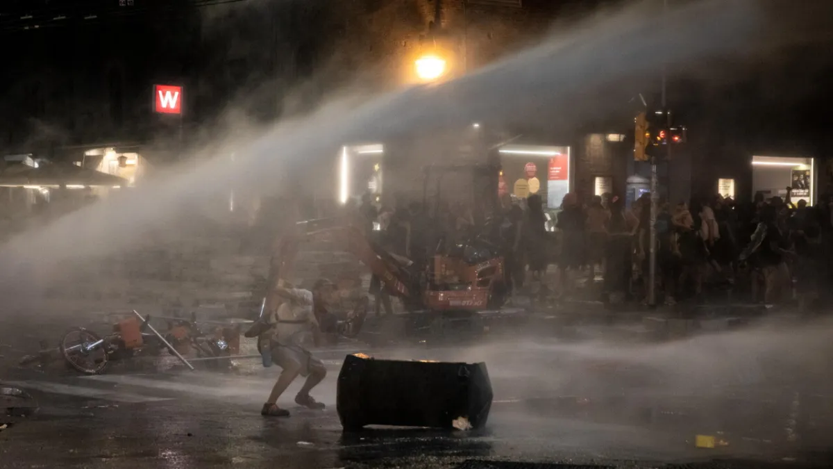 Meloni Condemns Bologna Violence Post-Fakir Death: Emphasizes Rule of Law