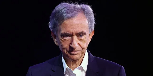 Dana Raksasa Arnault Guncang Polytechnique: Masa Depan Sains Prancis di Persimpangan?