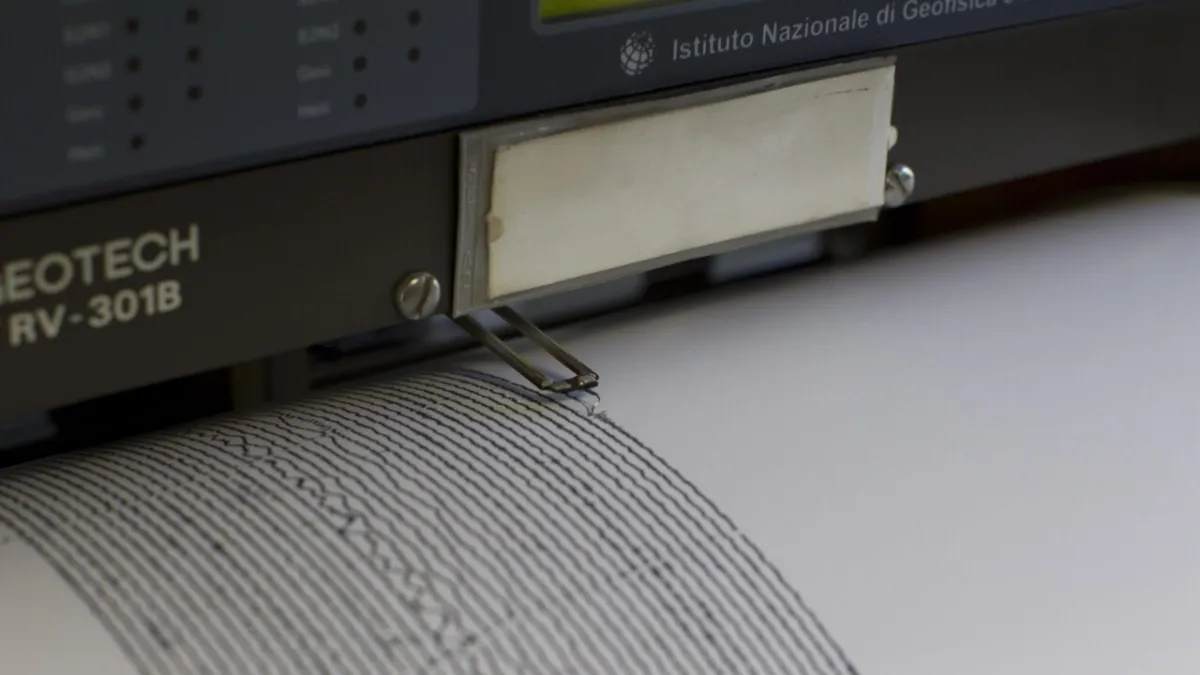 Pisa Jolted: 4.3 Magnitude Quake Triggers Panic Among Tuscany Residents!