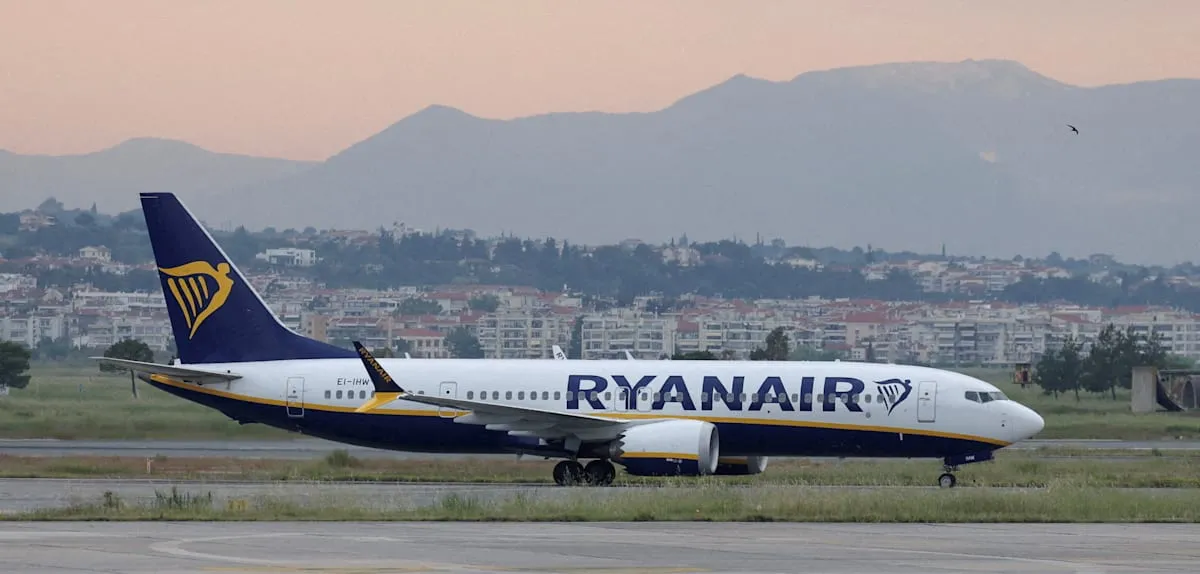 Mid-Air Horror: Ryanair Window Shatters, Passenger Nearly Sucked Out!
