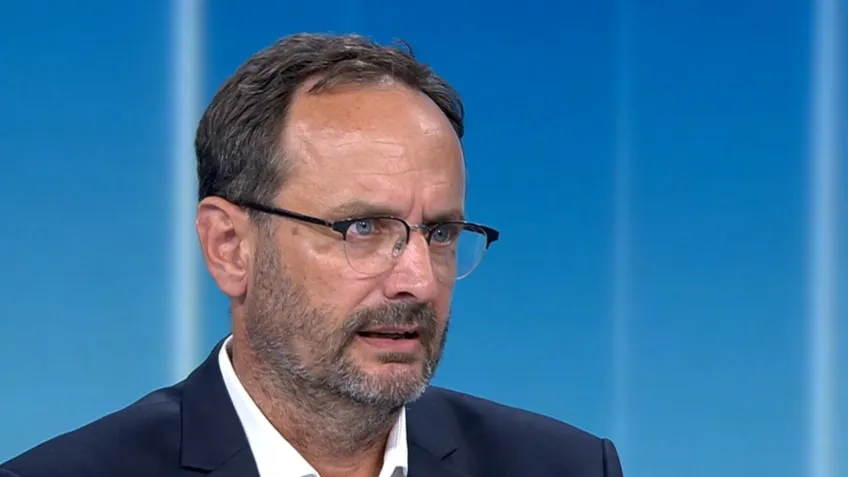 The Fall of Jens Spahn: Surrogacy Scandal Rocks CDU Leadership
