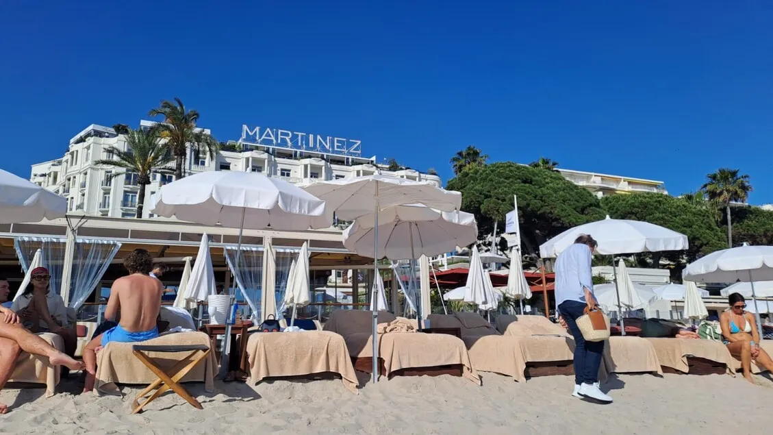 Cannes Berubah! Hotel Ikonik Martinez Jadi Lokasi White Lotus 4