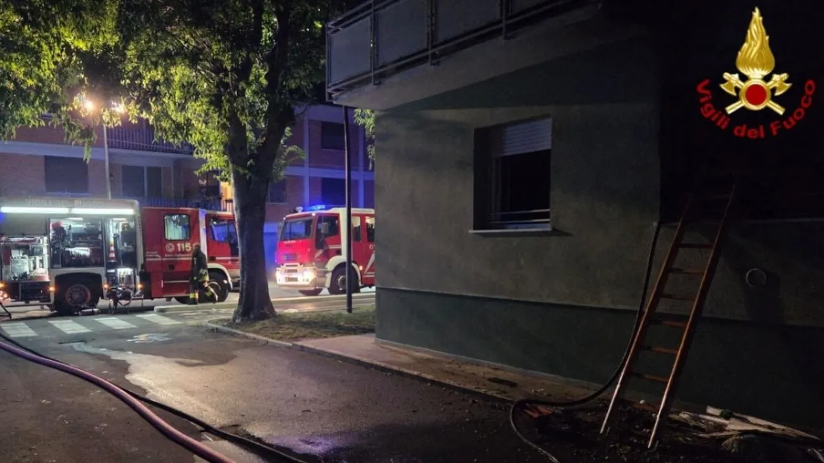 Api Maut Lumat Gedung Lucca: Dua Jiwa Melayang, Belasan Luka-luka